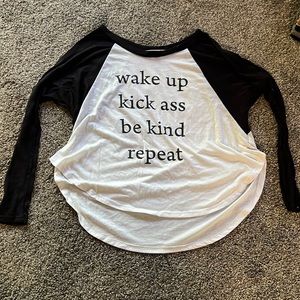 Baseball tee 3 quarter sleeve, size small